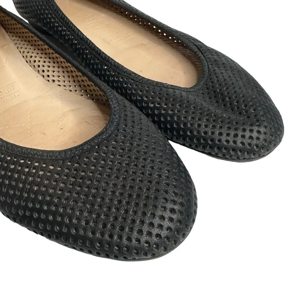 Hispanitas Soho Black Leather Perforated Round Toe Cheryl Ballet Flats Size 6.5 - Picture 4 of 8
